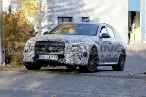 Mercedes Classe E Wagon 2024 - Foto Spia 17-10-2022 - 2