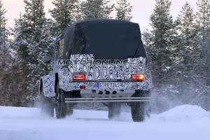 Mercedes Classe G 500 4×4 Pick Up foto spia 17 gennaio 2017 - 6
