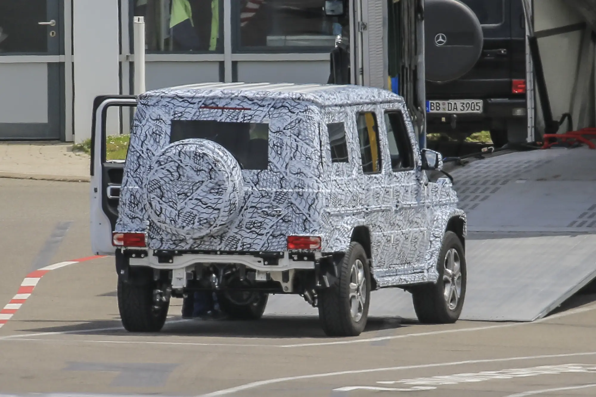 Mercedes Classe G MY 2017 foto spia 4 luglio 2016 - 4