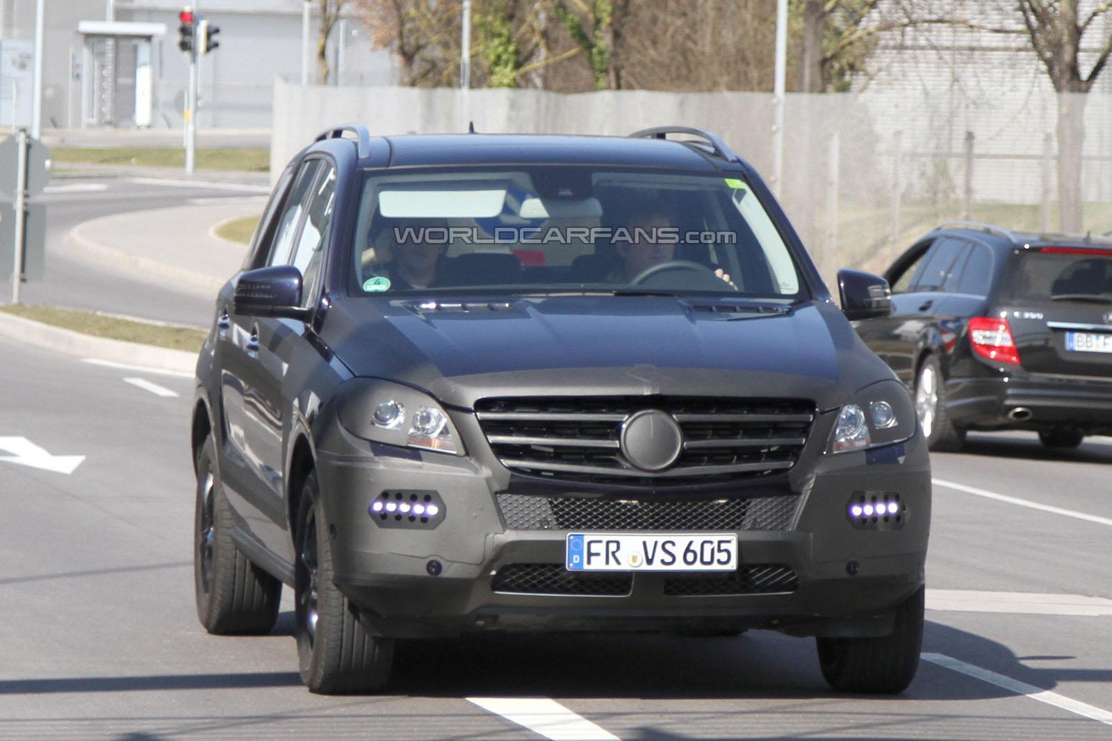 Mercedes Classe M 2012 - Foto spia 24-03-2011