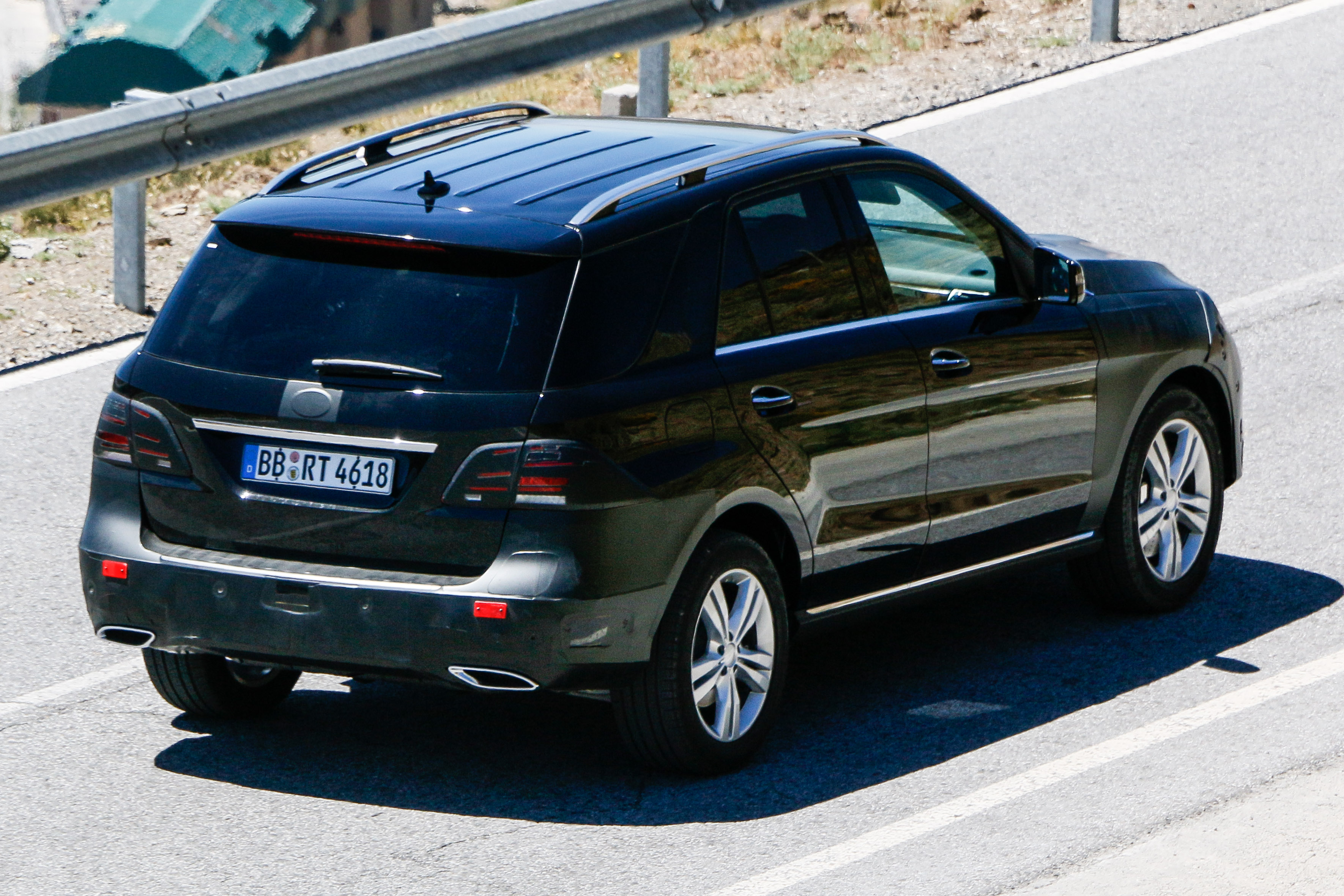 Mercedes Classe M 2016 - Foto spia 10-07-2014