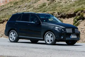 Mercedes Classe M 2016 - Foto spia 10-07-2014