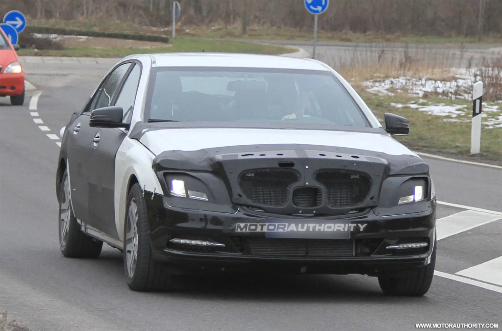Mercedes Classe S 2013 foto spia - 10