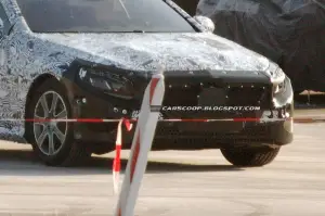 Mercedes Classe S Coupé foto spia - 1