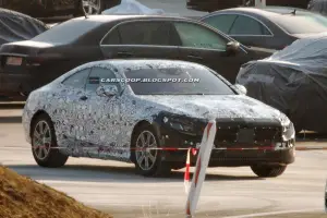 Mercedes Classe S Coupé foto spia - 3