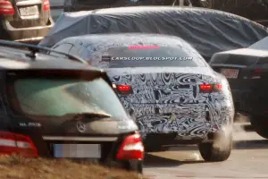 Mercedes Classe S Coupé foto spia - 9