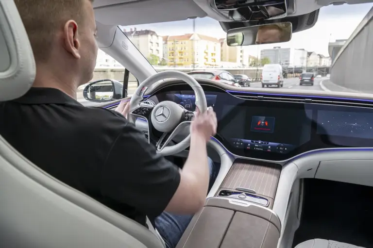 Mercedes Classe S ed EQS Drive Pilot - Foto - 37