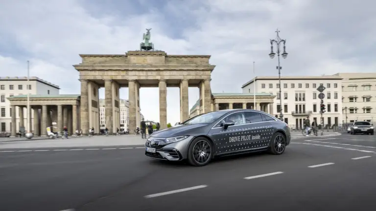 Mercedes Classe S ed EQS Drive Pilot - Foto - 55