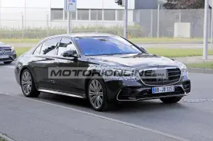 Mercedes Classe S - Foto spia 22-7-2020