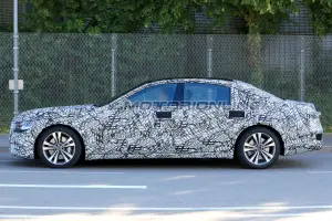 Mercedes Classe S foto spia 4 luglio 2018