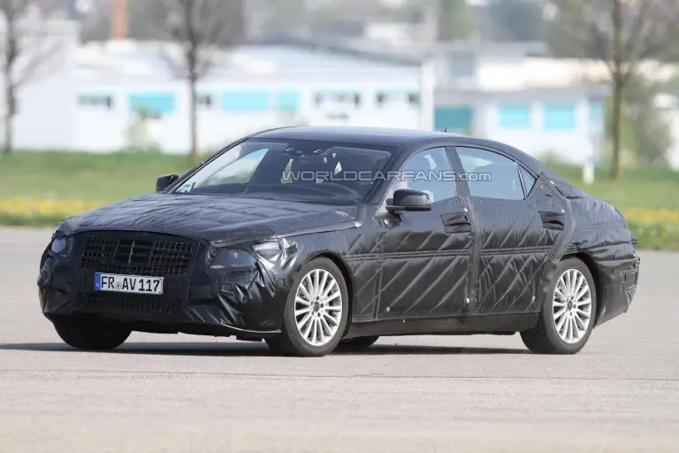 Mercedes Classe S foto spia - 1