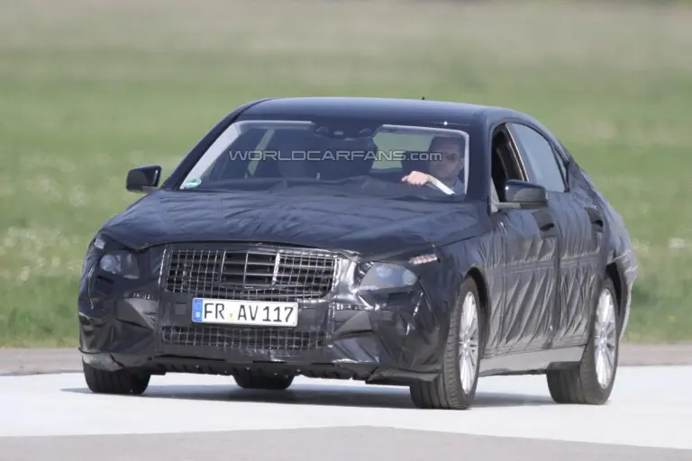Mercedes Classe S foto spia - 7