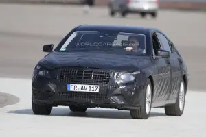 Mercedes Classe S foto spia - 9