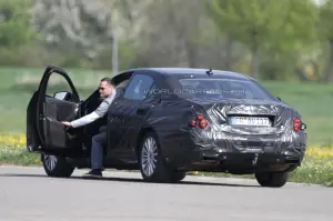 Mercedes Classe S foto spia - 12