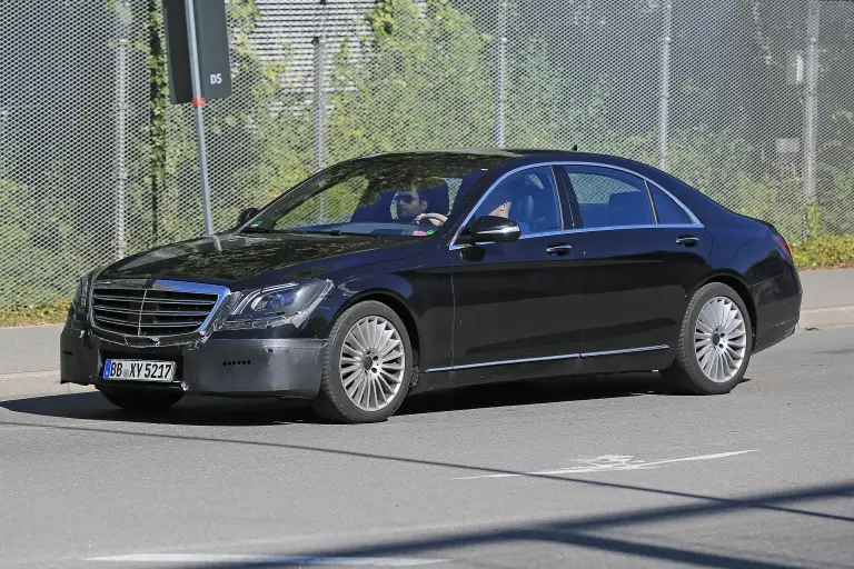 Mercedes Classe S restyling MY 2017 foto spia settembre 2016 - 5