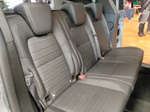 Mercedes Classe T - Foto live Milano