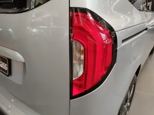 Mercedes Classe T - Foto live Milano