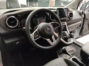 Mercedes Classe T - Foto live Milano