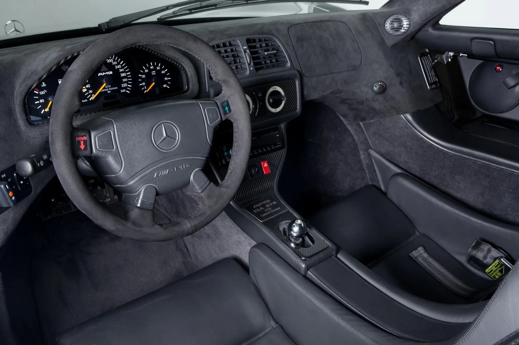 Mercedes CLK GTR gallery auto da corsa targate - 6
