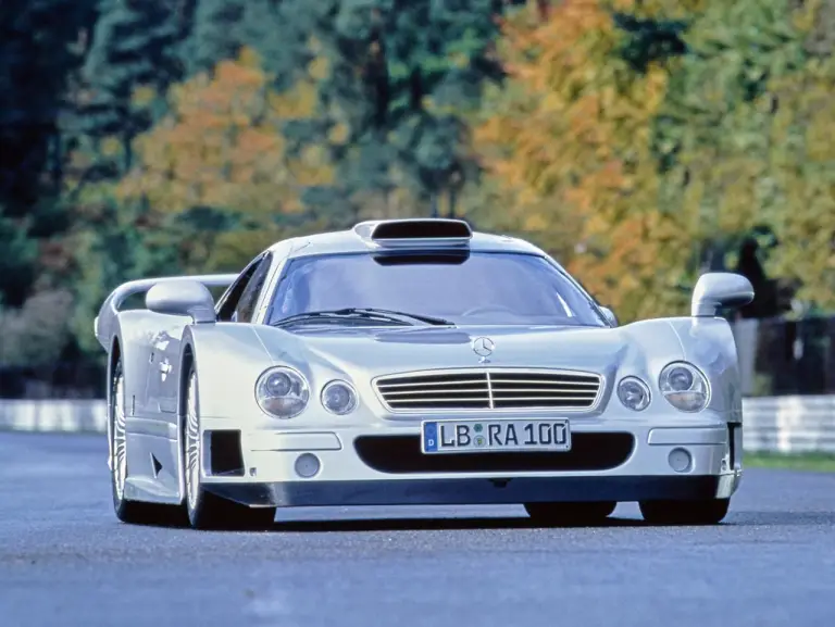 Mercedes CLK GTR gallery auto da corsa targate - 13