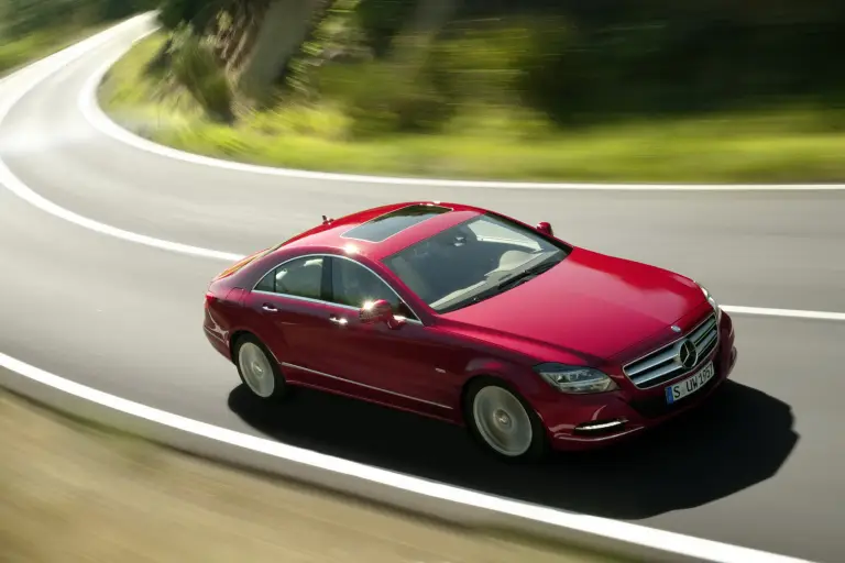 Mercedes CLS 2011 (3) - 9