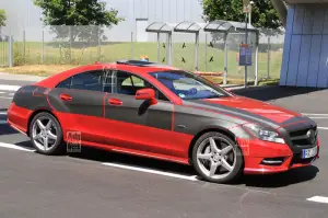 Mercedes CLS 2011 foto spia