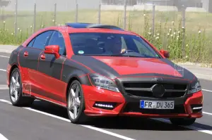 Mercedes CLS 2011 foto spia