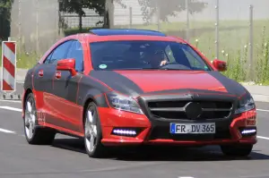 Mercedes CLS 2011 foto spia