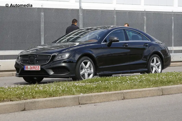 Mercedes CLS 2015 - Foto spia 03-06-2014 - 2