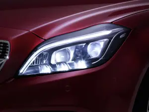 Mercedes CLS 2015 - Multibeam LED