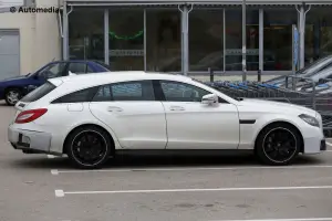 Mercedes CLS 63 AMG Shooting Brake - Foto spia 13-12-2013