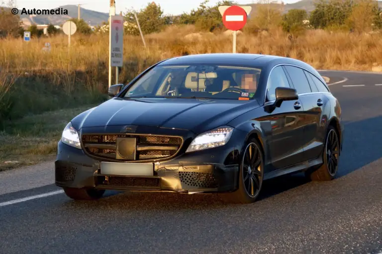 Mercedes CLS e CLS 63 AMG Shooting Brake 2015 - Foto spia 04-12-2013 - 2