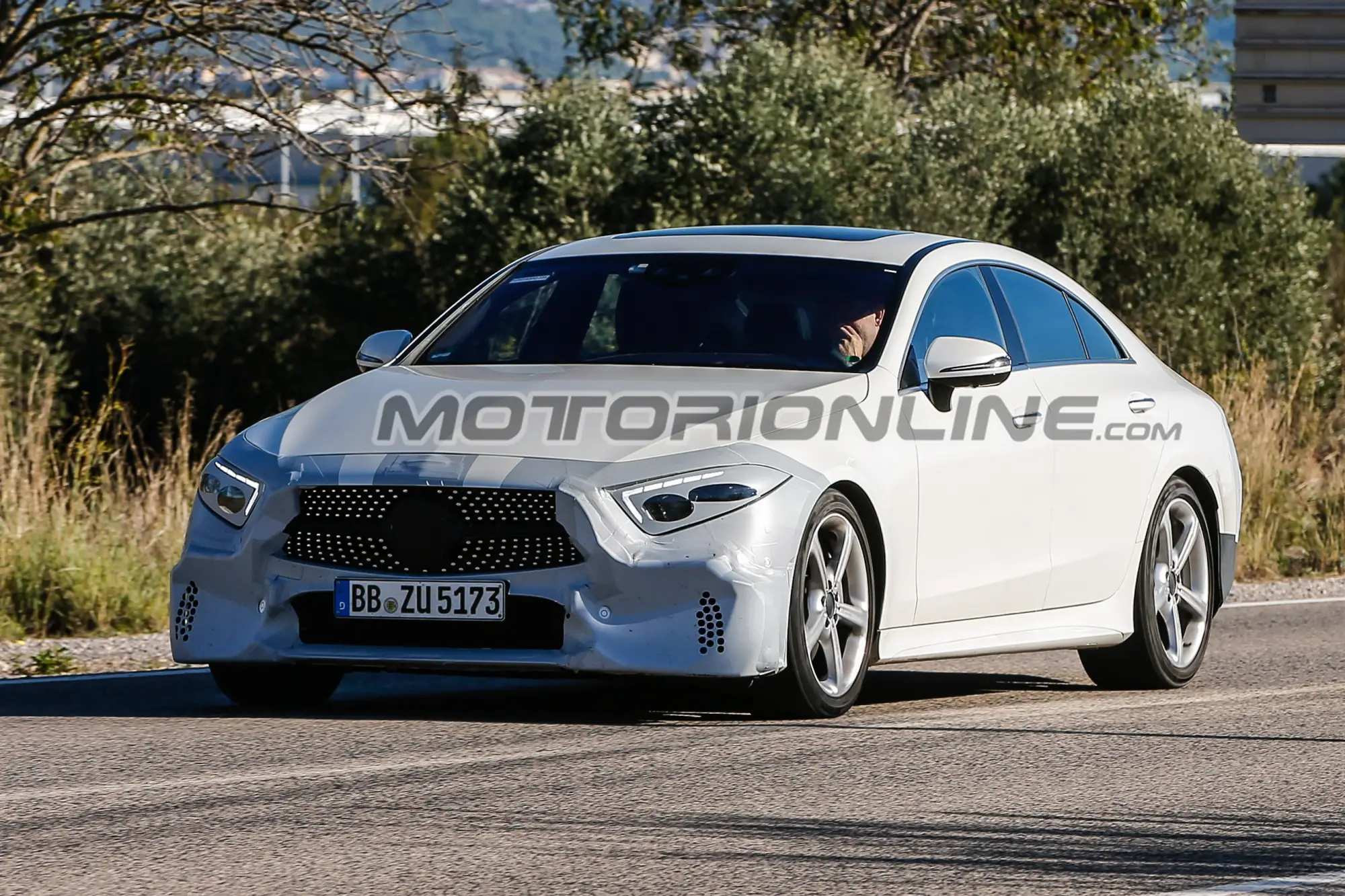 Mercedes CLS MY 2018 foto spia 9 novembre 2017 - 2