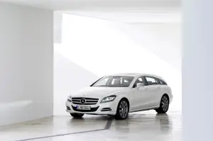 Mercedes CLS Shooting Brake - 2012