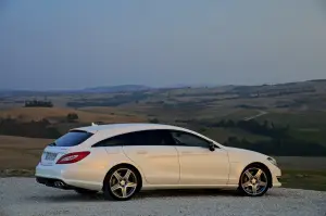 Mercedes CLS Shooting Brake - 2012