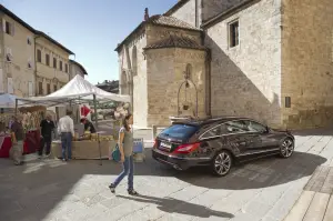 Mercedes CLS Shooting Brake - 2012