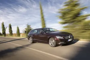 Mercedes CLS Shooting Brake - 2012