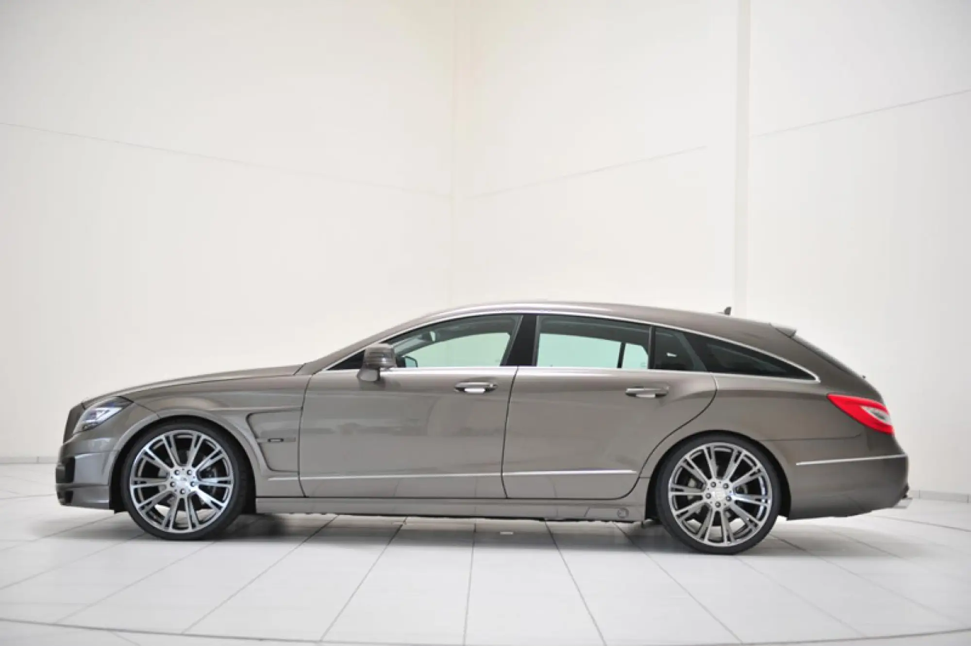 Mercedes CLS Shooting Brake by Brabus - 2