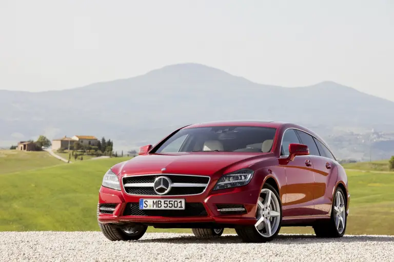 Mercedes CLS Shooting Brake nuove immagini - 29