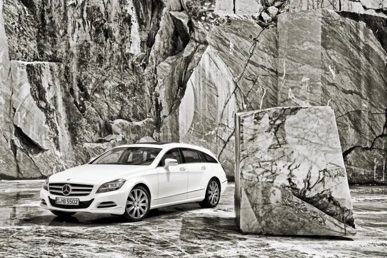 Mercedes CLS Shooting Brake nuove immagini - 60