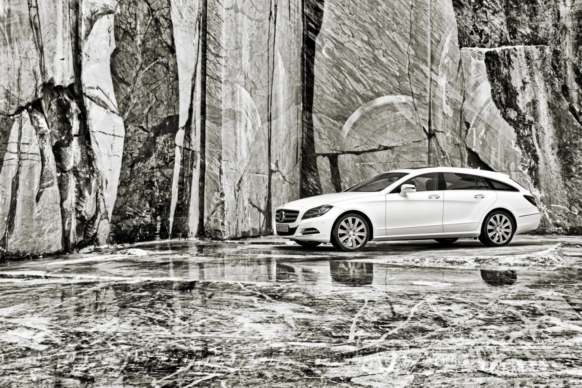 Mercedes CLS Shooting Brake nuove immagini - 64
