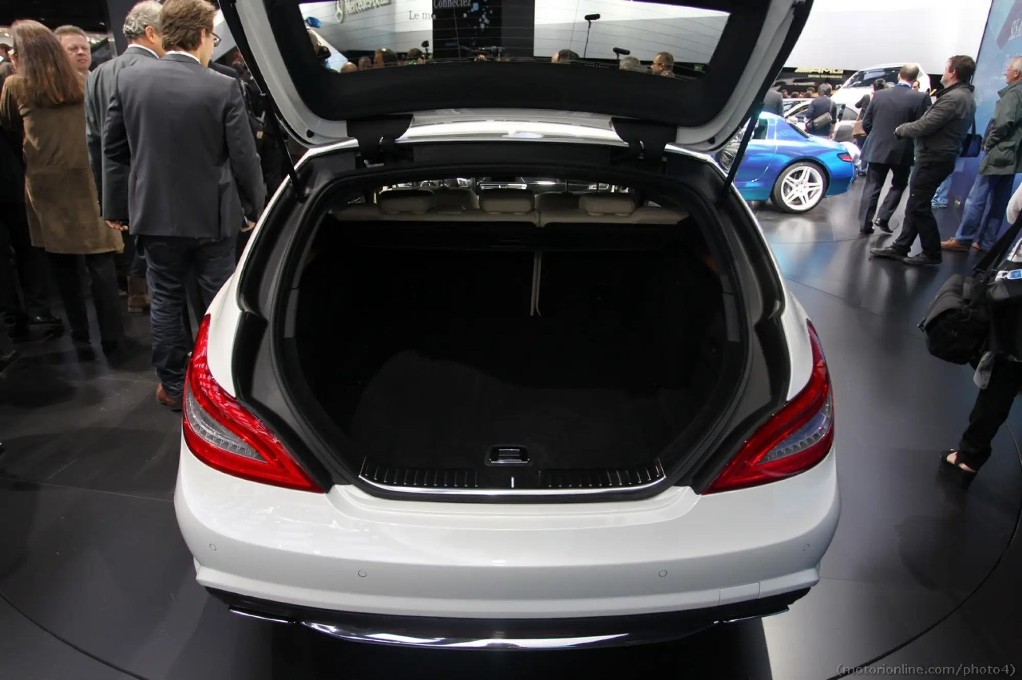 Mercedes CLS Shooting Brake - Salone di Parigi 2012 - 6