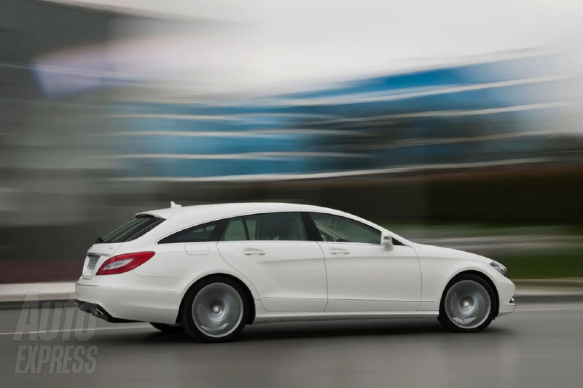 Mercedes CLS Shooting Brake - 12