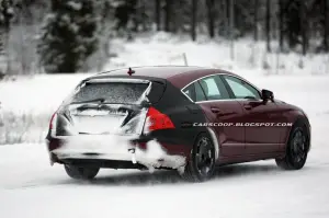 Mercedes CLS Shooting Break foto spia febbraio 2012