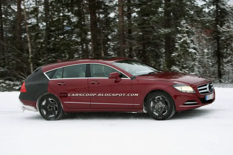 Mercedes CLS Shooting Break foto spia febbraio 2012 - 6