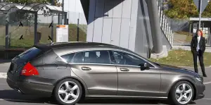 Mercedes CLS SW foto spia ottobre 2011 - 3