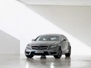 Mercedes CLS63 AMG Shooting Brake nuove immagini
