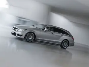 Mercedes CLS63 AMG Shooting Brake nuove immagini - 10