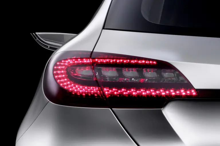 Mercedes Concept A - 11