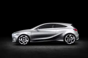 Mercedes Concept A - 14